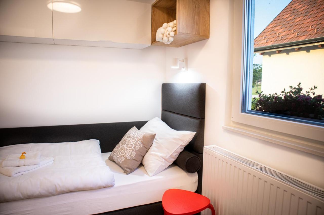 Ugo Apartman Halászi Exteriör bild