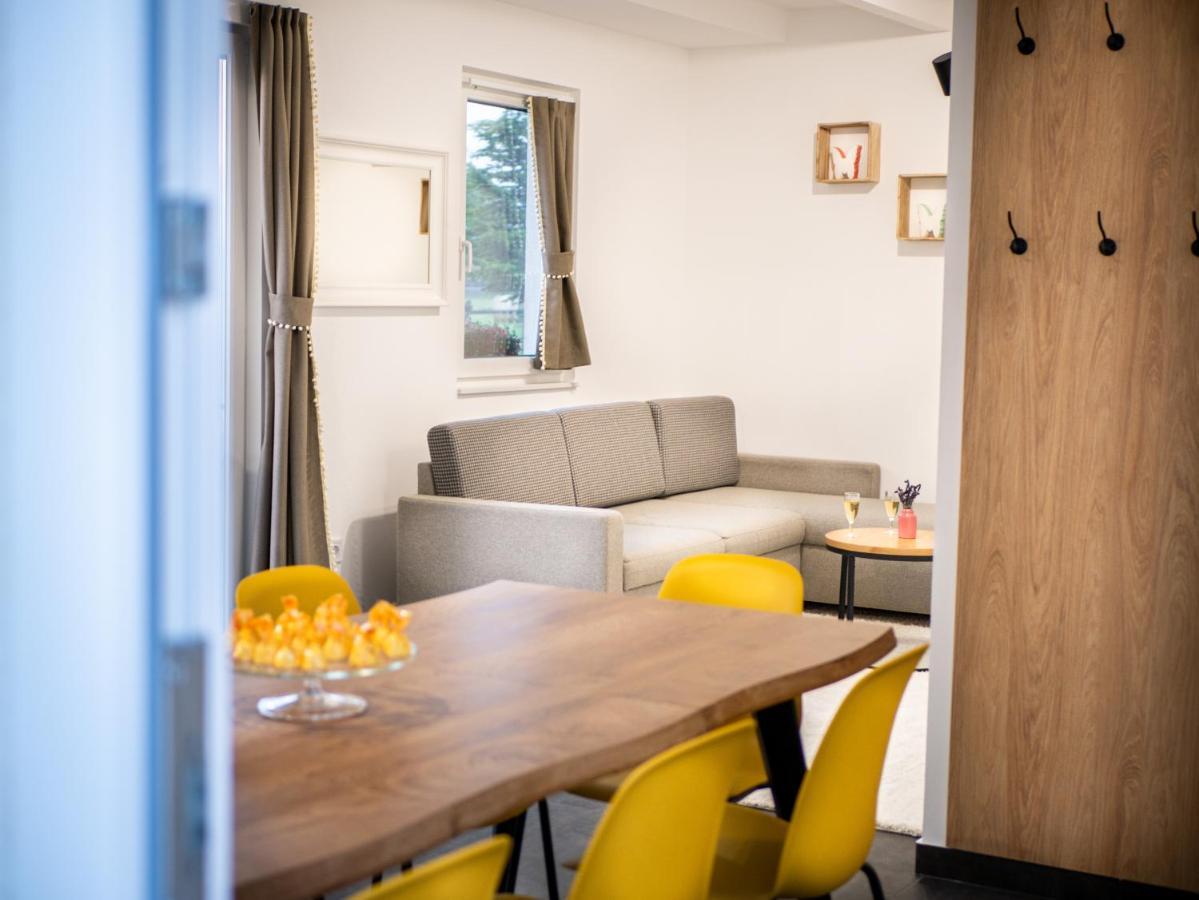 Ugo Apartman Halászi Exteriör bild