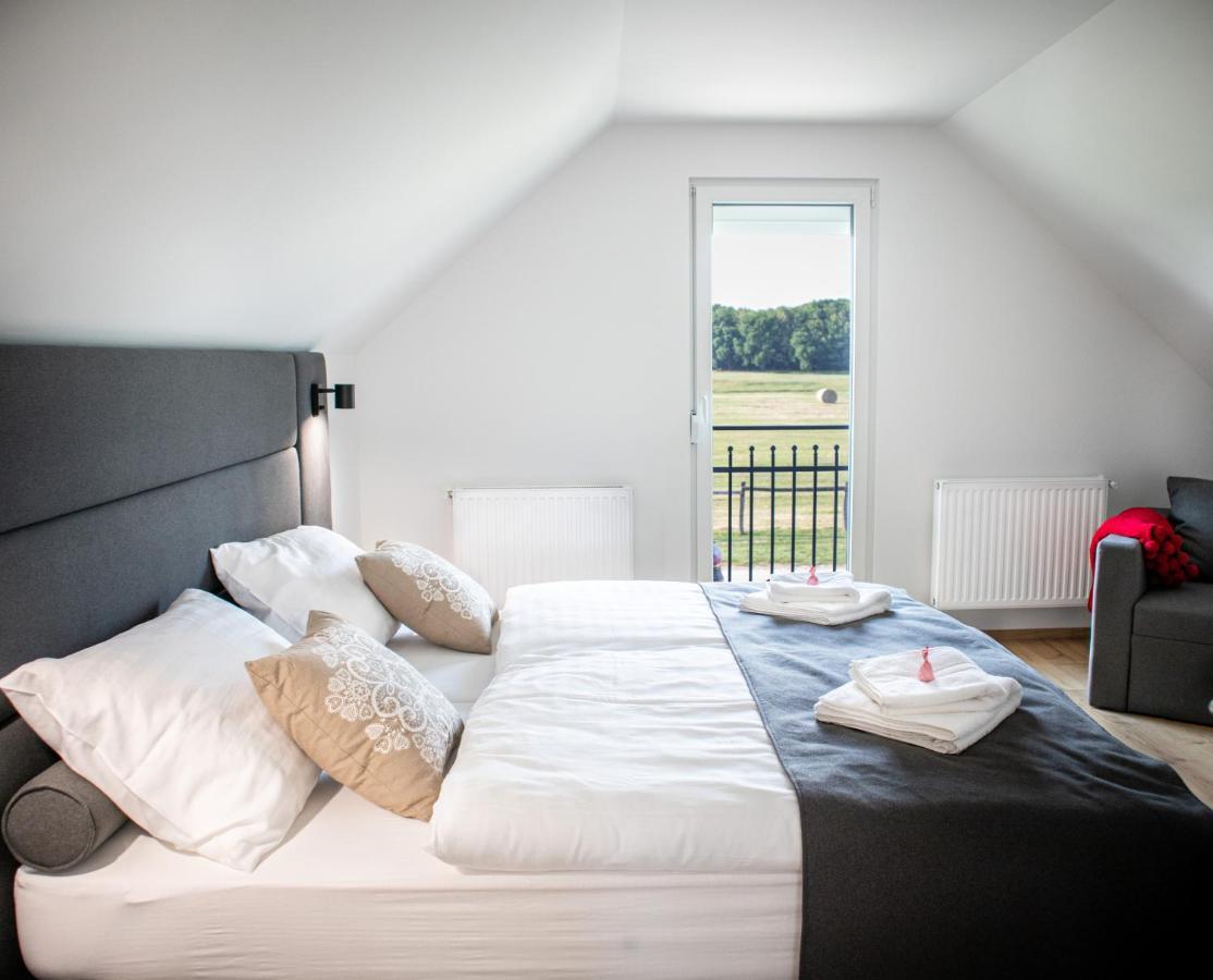 Ugo Apartman Halászi Exteriör bild
